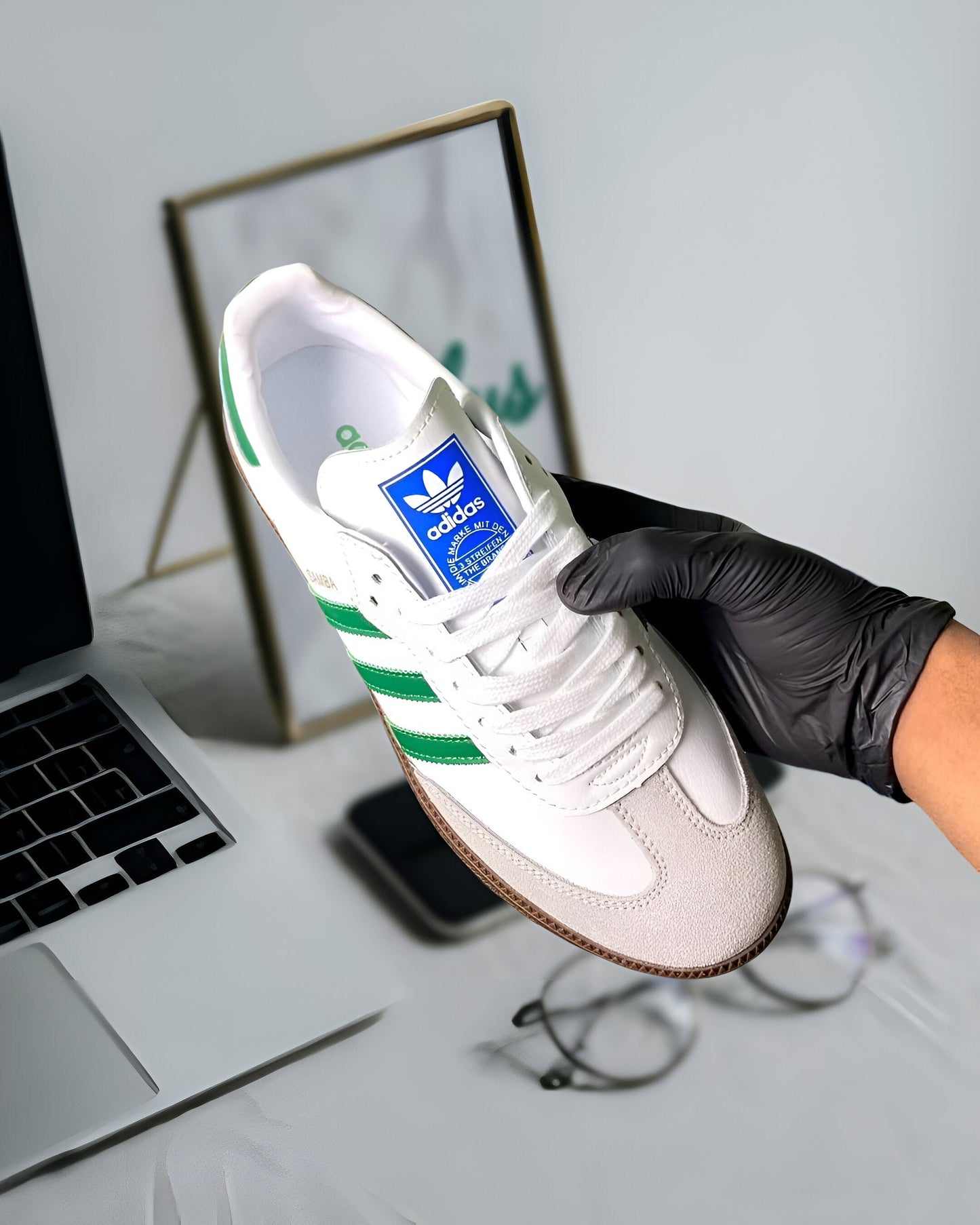 ADIDAS SAMBA OG  GREEN AND WHITE